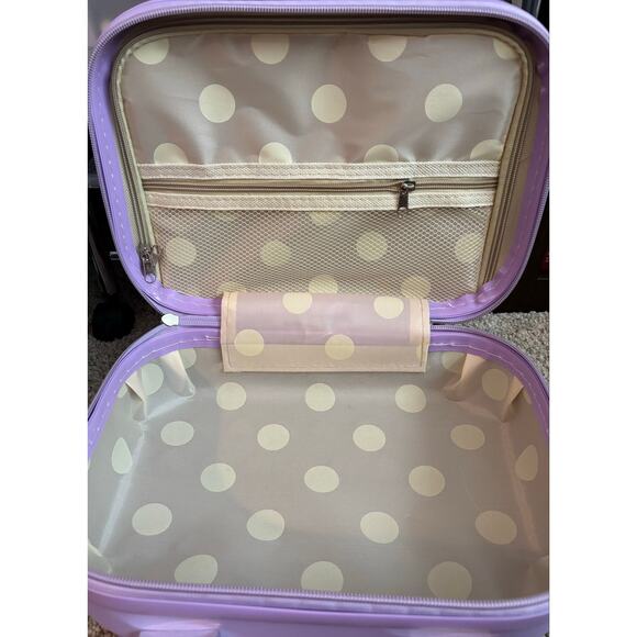 Hello Kitty Girls or Women's suitcase or large makeup case Valentine gift set - Picture 3 of 4